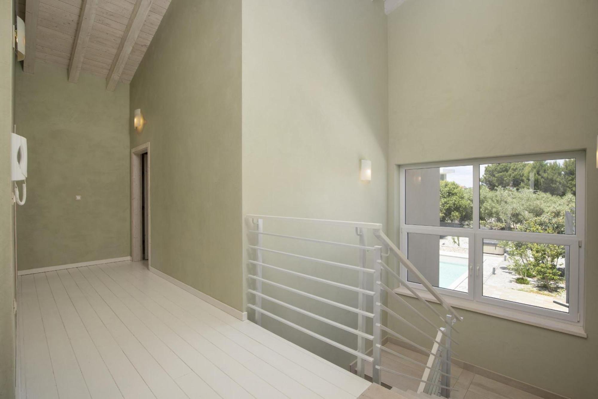 Villa Bella - Beautiful And Modern House With Pool, Souna, Jacuzzi & Playground, Liznjan - Istra Екстериор снимка